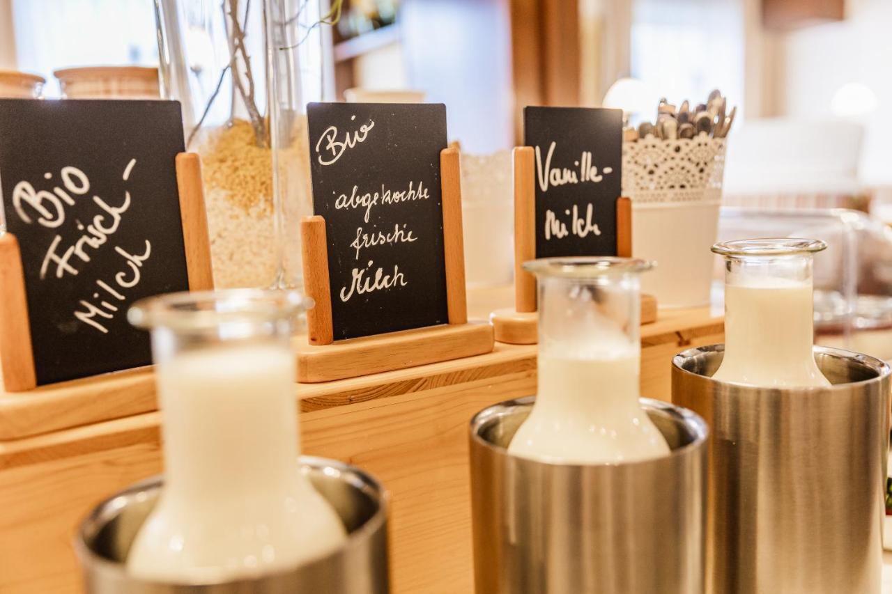 Bio-Bauernhof-Hotel Matlschweiger Lassing エクステリア 写真